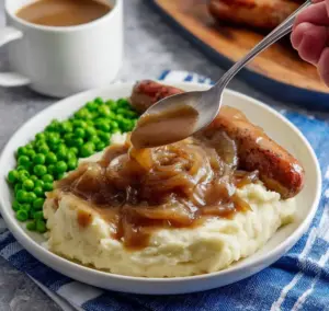 Bangers and Mash Stout Gravy Recipe
