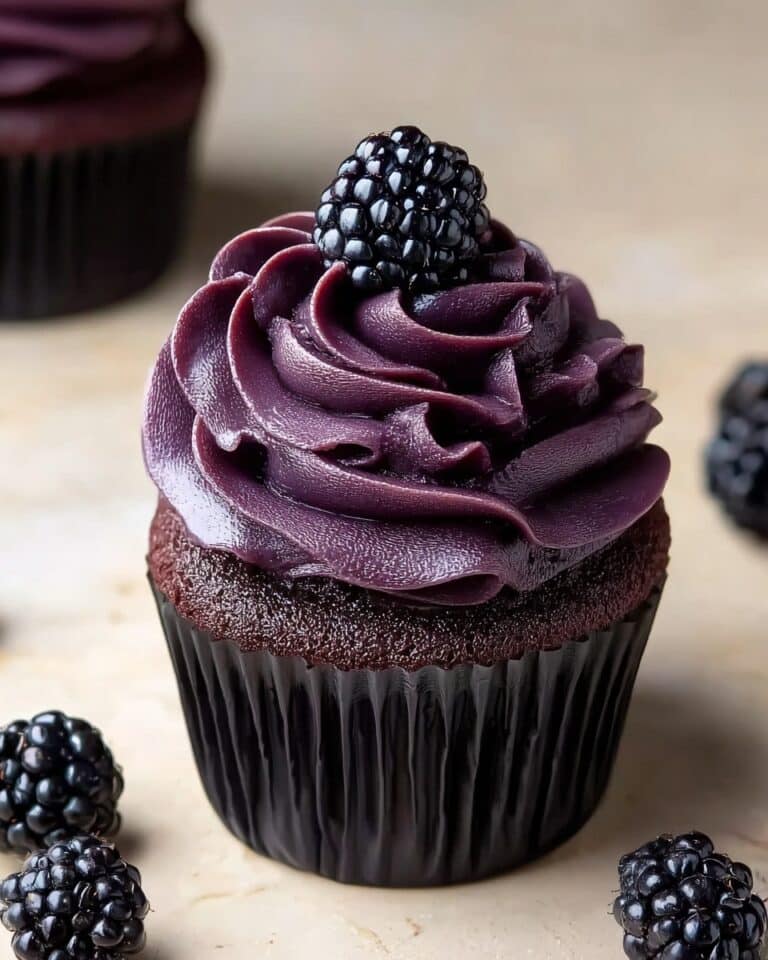Decadent Dark Chocolate Blackberry Cupcakes Recipe