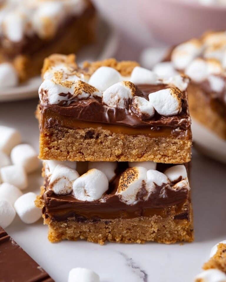 S’mores Cookie Bars Recipe